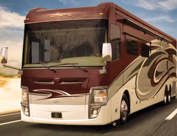2013–н.ч. Tiffin Zephyr