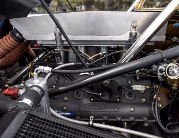 Under The Hood Toj SC 304 (#10.76) '1976