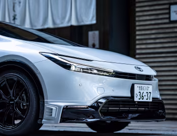 TOM'S Toyota Prius '2024–pr.
