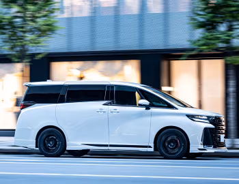 TOM'S Toyota Vellfire '11.2024–pr.