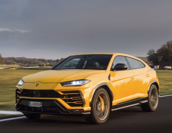 Lamborghini Urus Shiny Black Package '2018–22