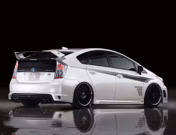 Tommykaira Toyota Prius RR-GT (ZVW35) '2011–16