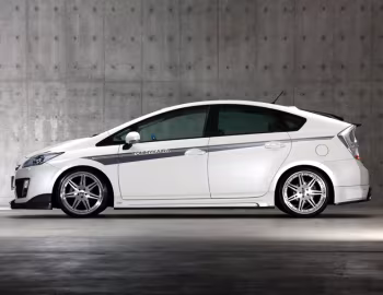 Tommykaira Toyota Prius RR (ZVW35) '2010–11