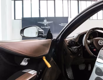 内饰 Touring Aero 3 (#02/15) '04.2021