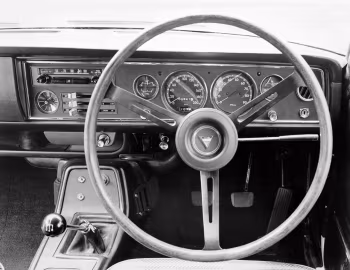 Panel frontal Toyota 1600GT [Japan] (RT55/RT55-M) '08.1967–09.1968