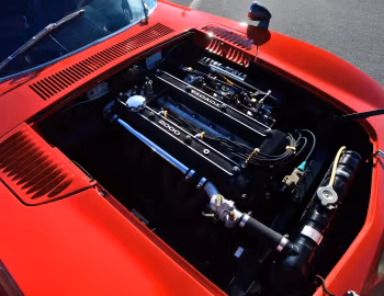 Under The Hood 1968–69 Toyota 2000GT [North America] (MF10) '05.1967–08.1969