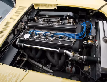 Sous la capuche 1968–69 Toyota 2000GT [North America] (MF10) '05.1967–08.1969