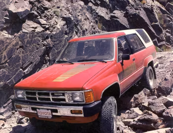 1984½ Toyota 4Runner SR5 [North America] (RN60) '03–08.1984