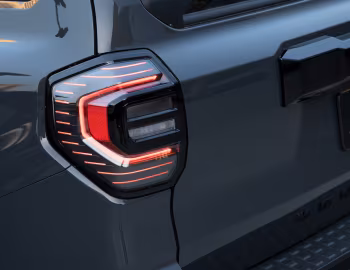 2025–pr. Toyota 4Runner Platinum '2024–pr.
