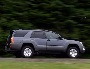 2003–05 Toyota 4Runner SR5 [North America] (N210) '08.2002–05