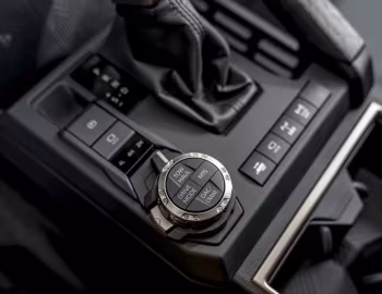 Interior 2025–pr. Toyota 4Runner Trailhunter '2024–pr.
