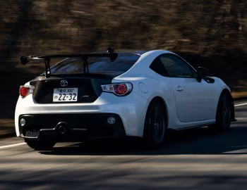 Toyota 86 "GRMN" '01–08.2016