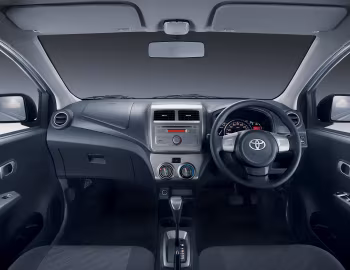 Interior Astra Toyota Agya '2013–17
