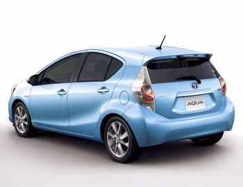 Toyota Aqua '12.2011–12.2014