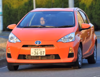 Toyota Aqua '12.2011–12.2014