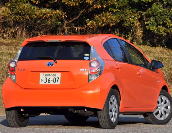 Toyota Aqua '12.2011–12.2014