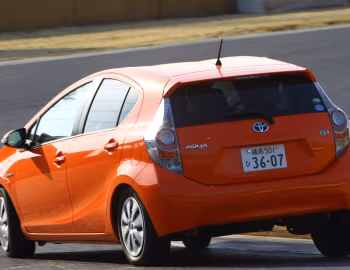 Toyota Aqua '12.2014–06.2017