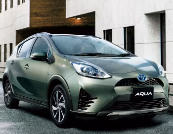 Toyota Aqua Crossover "Glam" '09.2018–07.2021