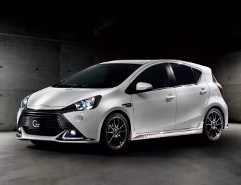 Toyota Aqua G "G's" [Japan] (DAA-NHP10) '12.2014–06.2017
