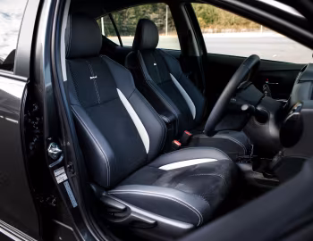 Interior Toyota Aqua G "G's" [Japan] (DAA-NHP10) '12.2013–12.2014
