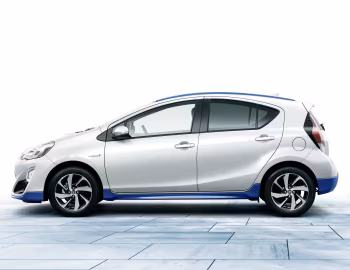 Toyota Aqua "X-Urban" '12.2014–06.2017