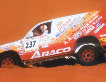 Araco Toyota Land Cruiser 100 (HDJ101K) '1999–2004