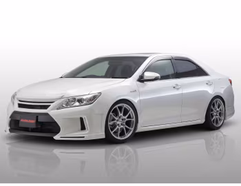 Asuka Japan Toyota Camry Hybrid '2013