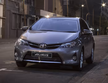Toyota Auris [South Africa] '2013–15