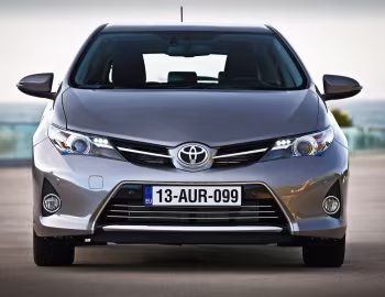 Toyota Auris '2012–15