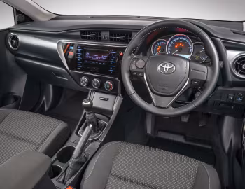 Торпедо Toyota Auris [South Africa] '2015–19