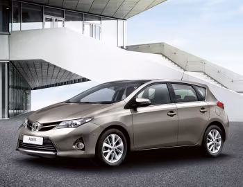 Toyota Auris '2012–15