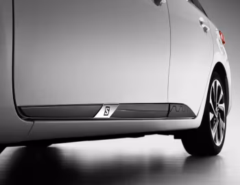 Toyota Auris Touring Sports Hybrid "Salomon" [France] '2016