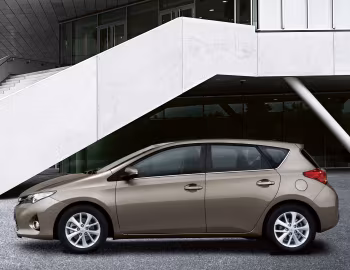 Toyota Auris '2012–15