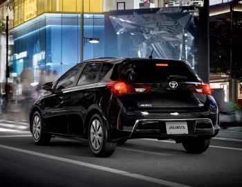 Toyota Auris 150 X [Japan] '08.2012–04.2015