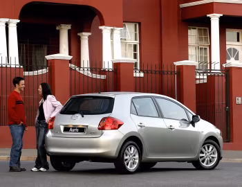 Toyota Auris 5-door [South Africa] '2007–10