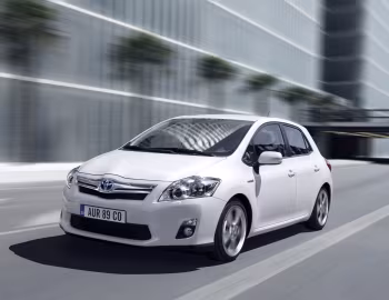 Toyota Auris HSD '2010–12