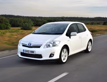 Toyota Auris HSD [UK-spec] '2010–12