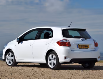 Toyota Auris HSD [UK-spec] '2010–12