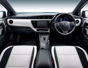 Panel frontal Toyota Auris Hybrid [Japan] '04.2016–04.2018
