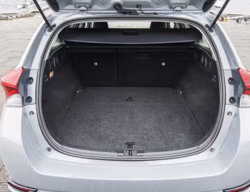 Ambos Toyota Auris Touring Sports Hybrid "Freestyle" [EU-spec] '2017–19