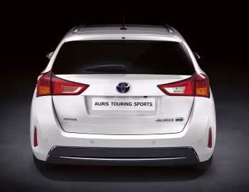 Toyota Auris Touring Sports Hybrid '2013–15