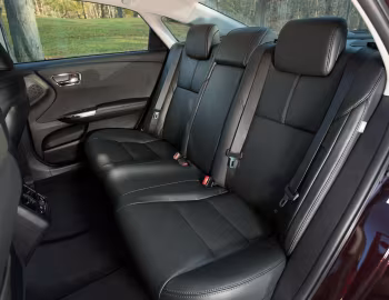 Interior 2016–18 Toyota Avalon Limited [North America] '2015–18