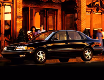 1998–99 Toyota Avalon XLS [North America] (MCX10) '1997–08.1999