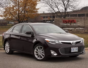 2013–15 Toyota Avalon [North America] '2012–15