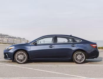 2016–18 Toyota Avalon Limited [North America] '2015–18