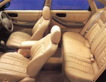 Intérieur Toyota Avalon [Japan] (MCX10) '05.1995–03.2000