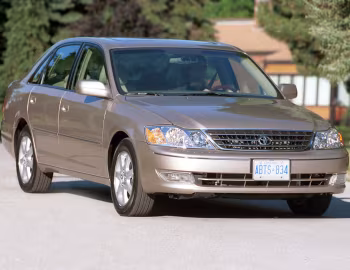 2003–04 Toyota Avalon XLS [North America] (MCX20) '2002–11.2004