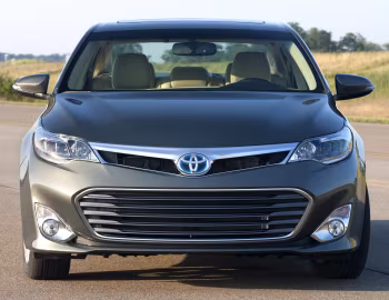 2013–15 Toyota Avalon Hybrid [North America] '2012–15