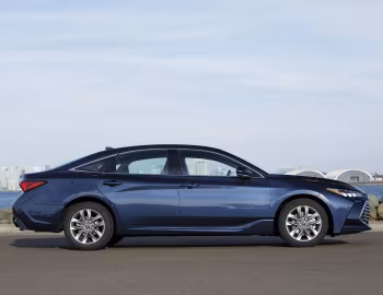 2019–22 Toyota Avalon XLE '2018–22
