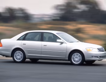 2000–02 Toyota Avalon XLS [North America] (MCX20) '09.1999–2002